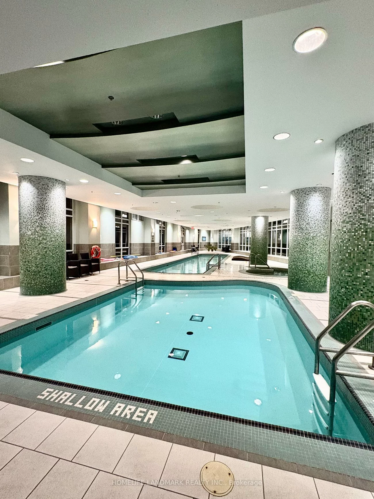 60, Byng, Willowdale East, Toronto