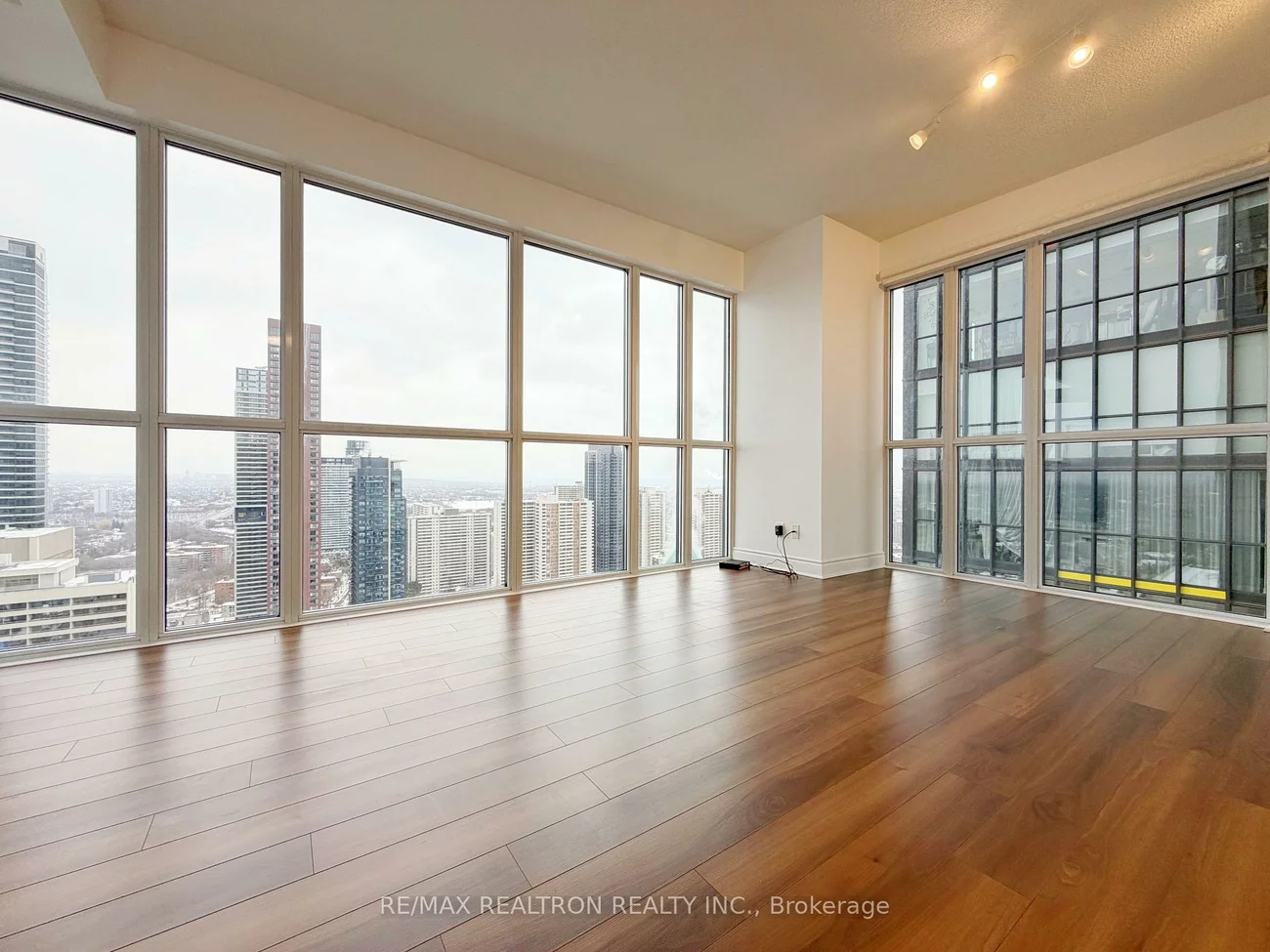 28, Ted Rogers, Church-Yonge Corridor, Toronto