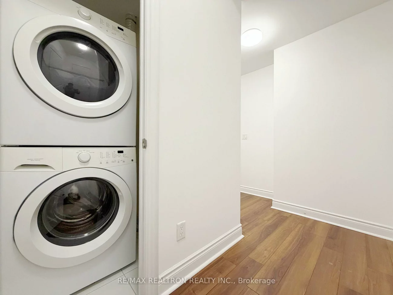 28, Ted Rogers, Church-Yonge Corridor, Toronto