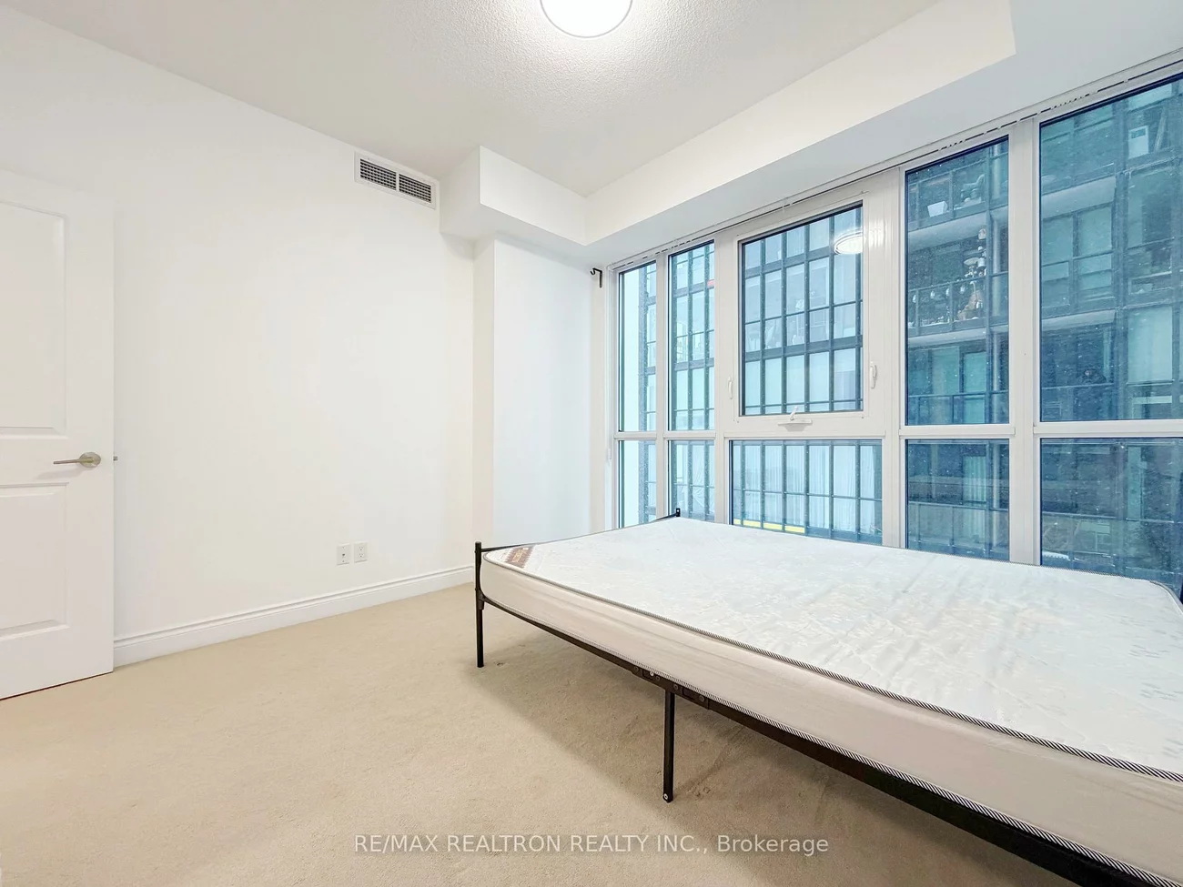 28, Ted Rogers, Church-Yonge Corridor, Toronto