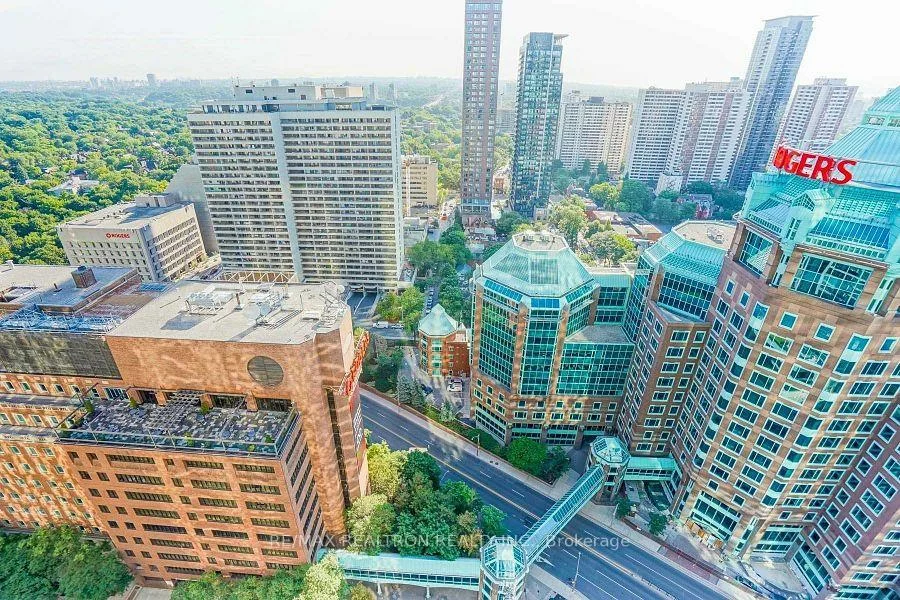 28, Ted Rogers, Church-Yonge Corridor, Toronto