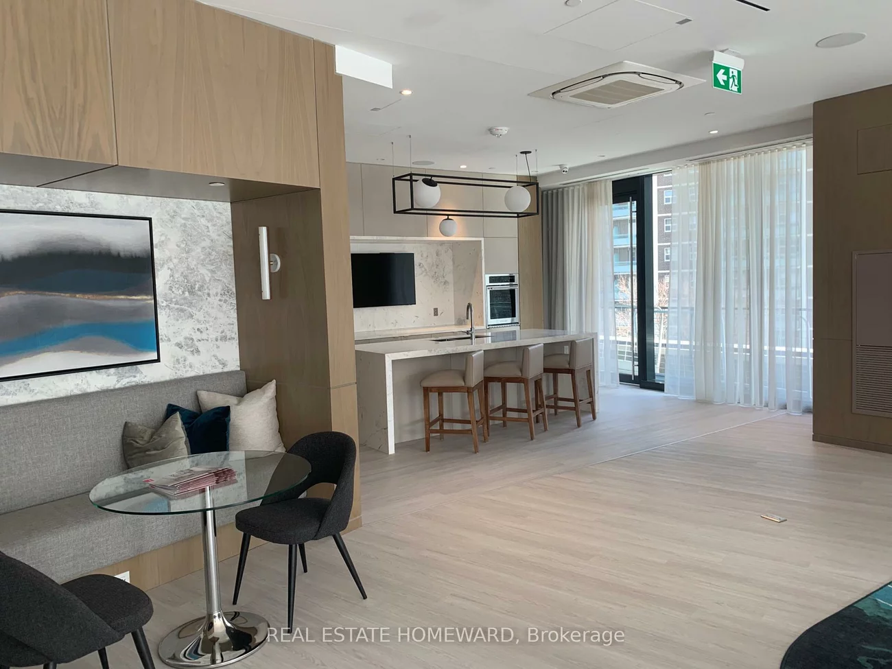 585, BLOOR, North St. James Town, Toronto