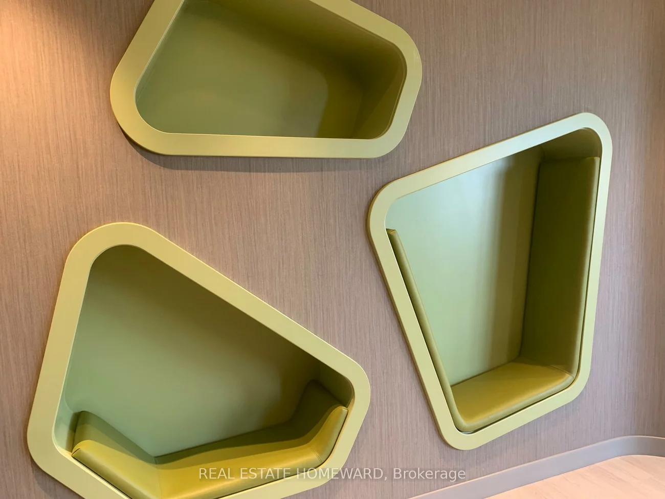 585, BLOOR, North St. James Town, Toronto