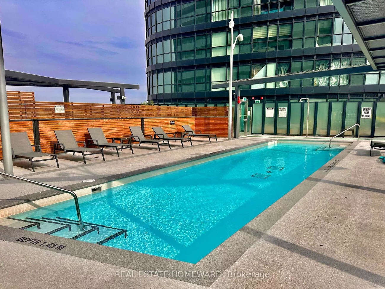 585, BLOOR, North St. James Town, Toronto