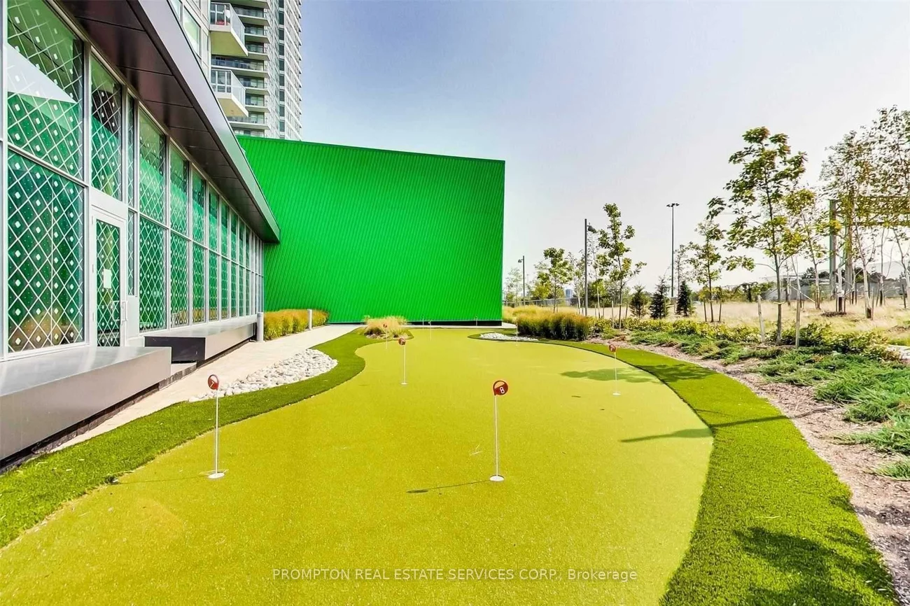 117, Mcmahon, Bayview Village, Toronto