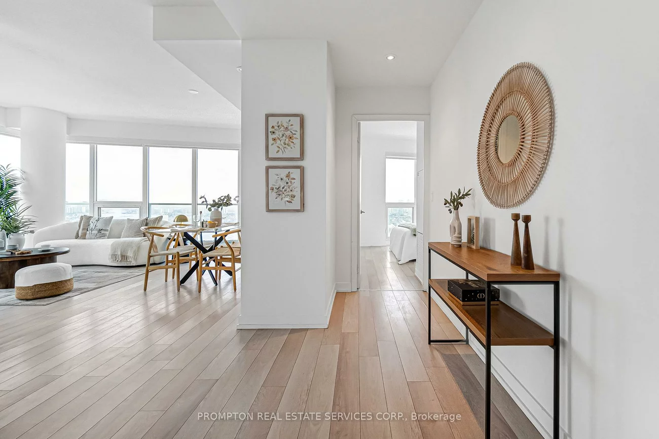 117, Mcmahon, Bayview Village, Toronto