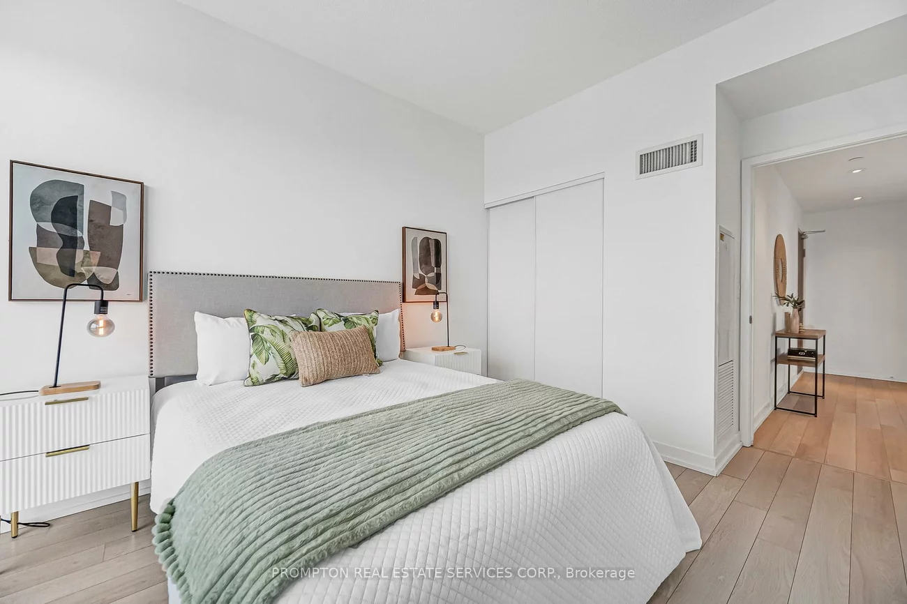 117, Mcmahon, Bayview Village, Toronto