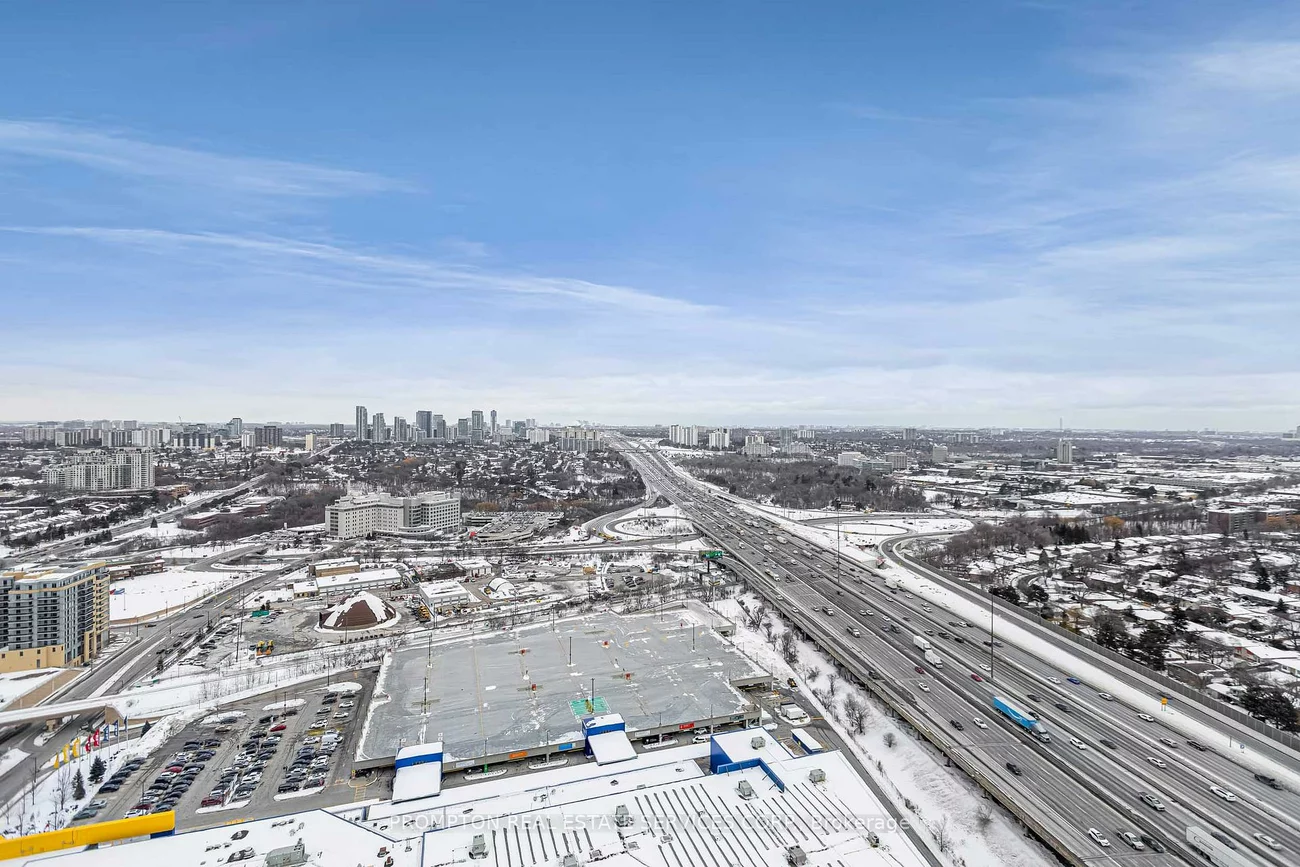 117, Mcmahon, Bayview Village, Toronto