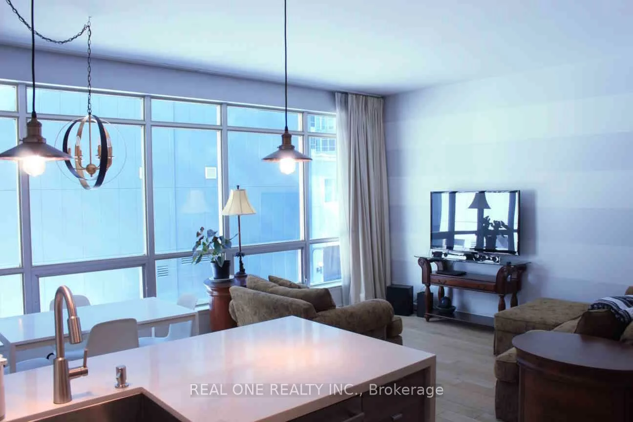 350, Wellington, Waterfront Communities C1, Toronto