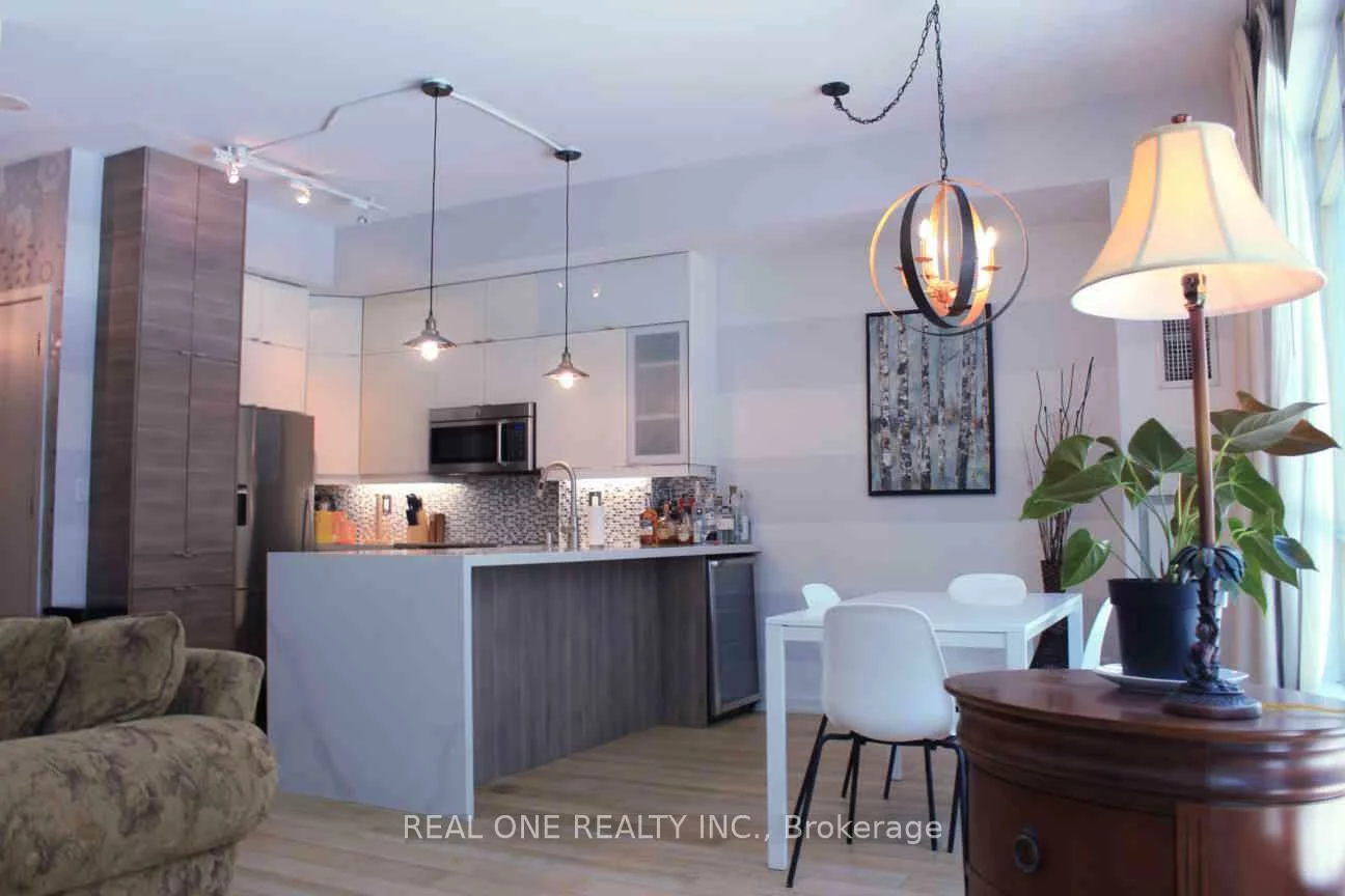 350, Wellington, Waterfront Communities C1, Toronto