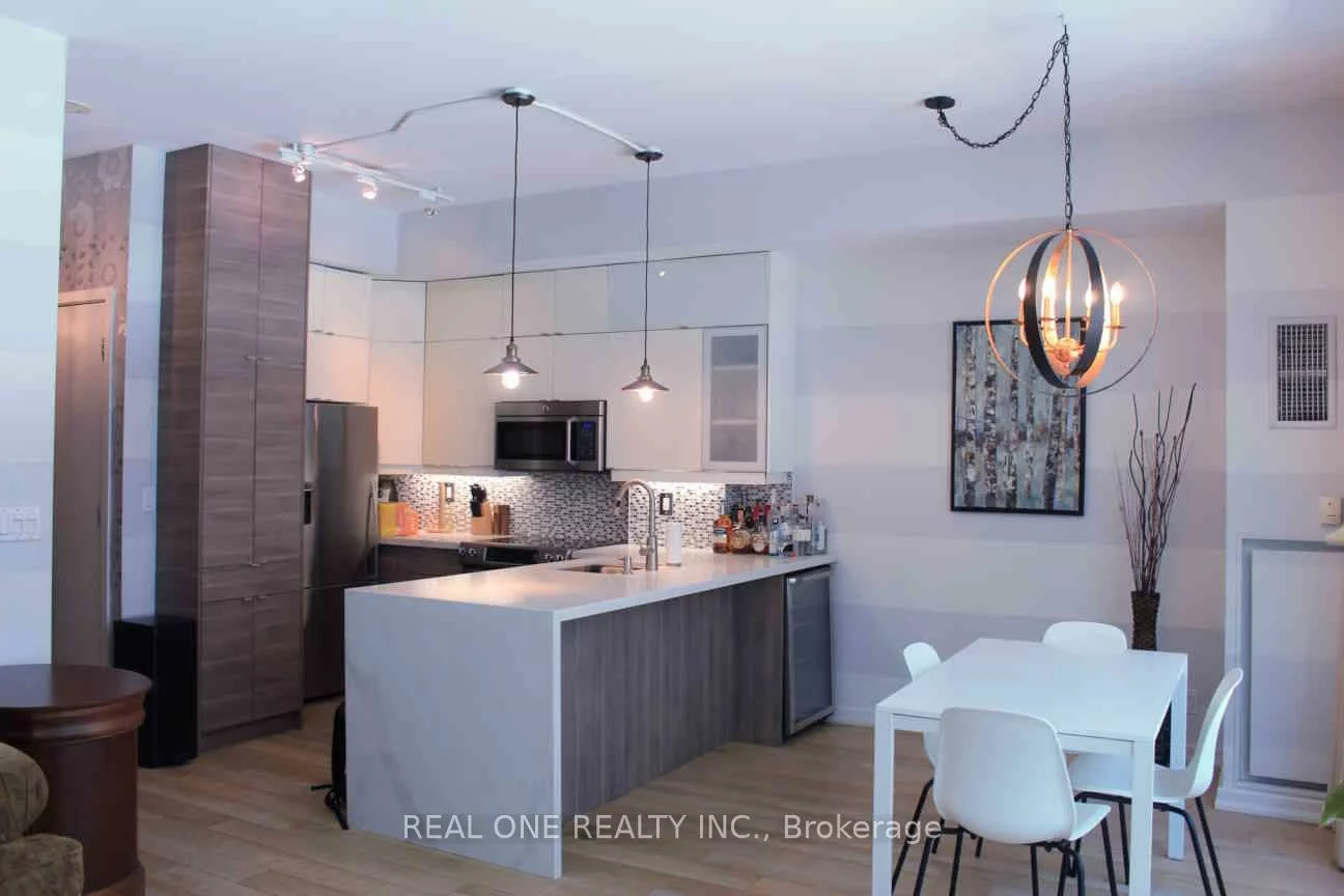 350, Wellington, Waterfront Communities C1, Toronto