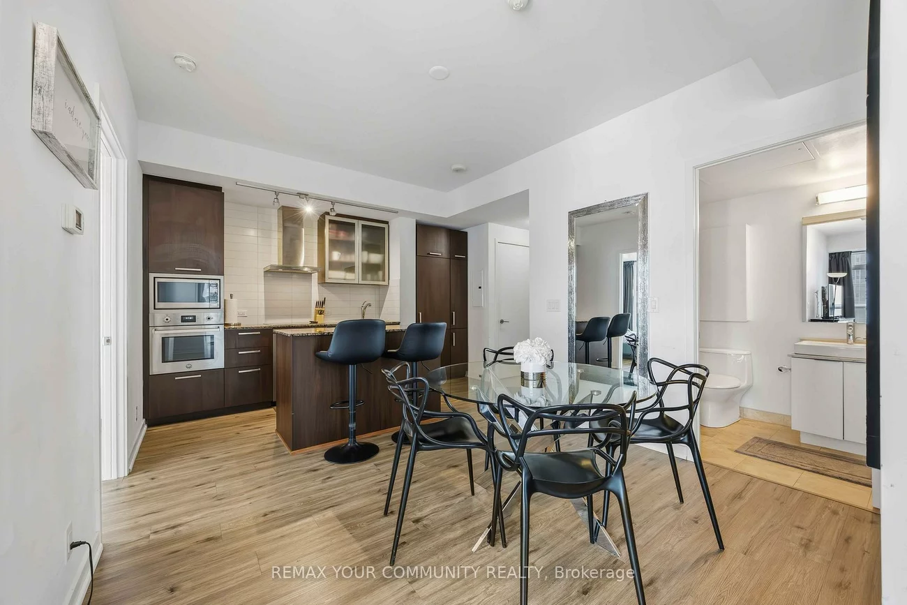 14, York, Waterfront Communities C1, Toronto
