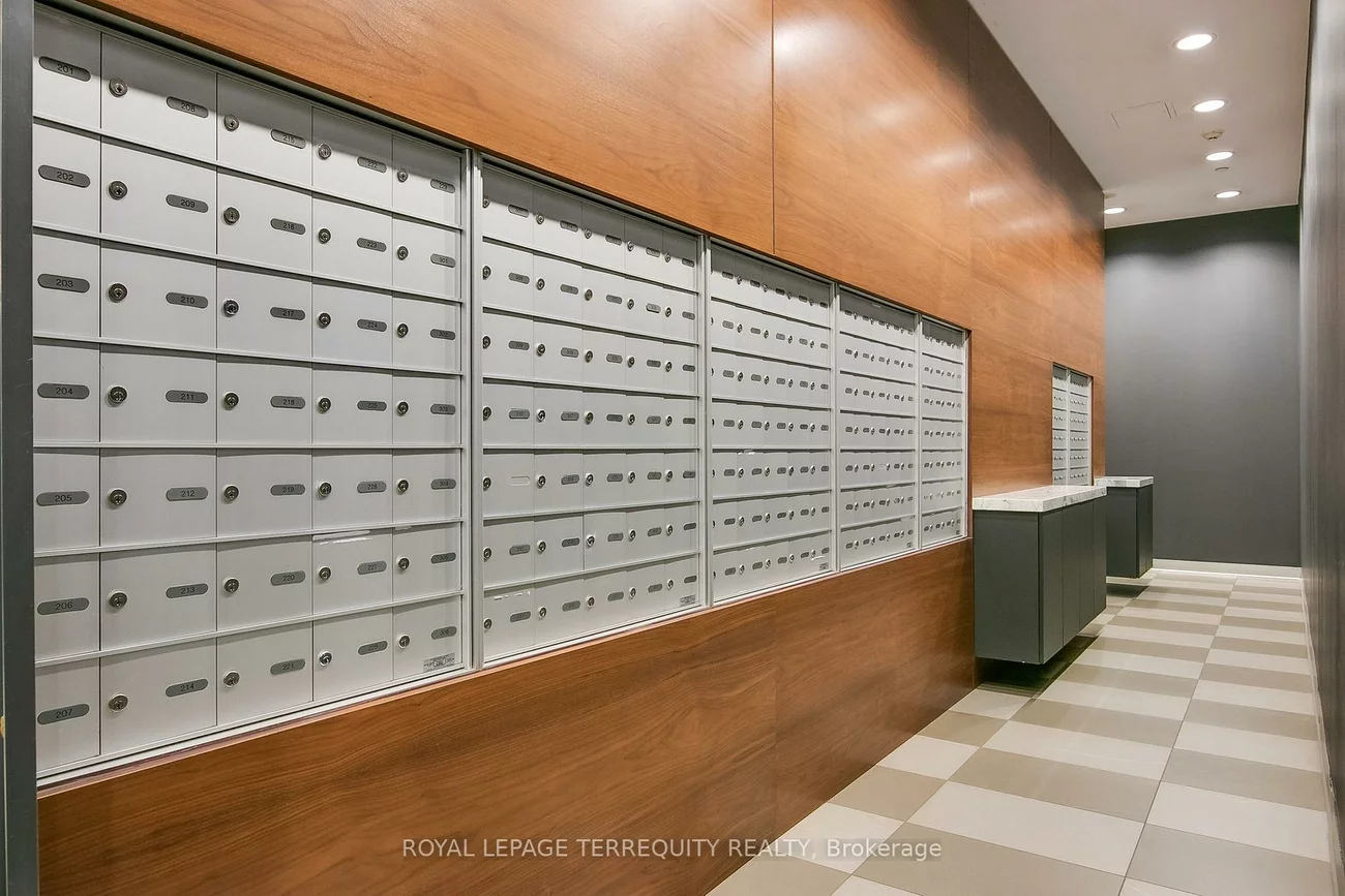 560, King, Waterfront Communities C1, Toronto