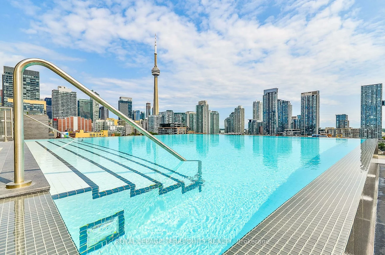 560, King, Waterfront Communities C1, Toronto