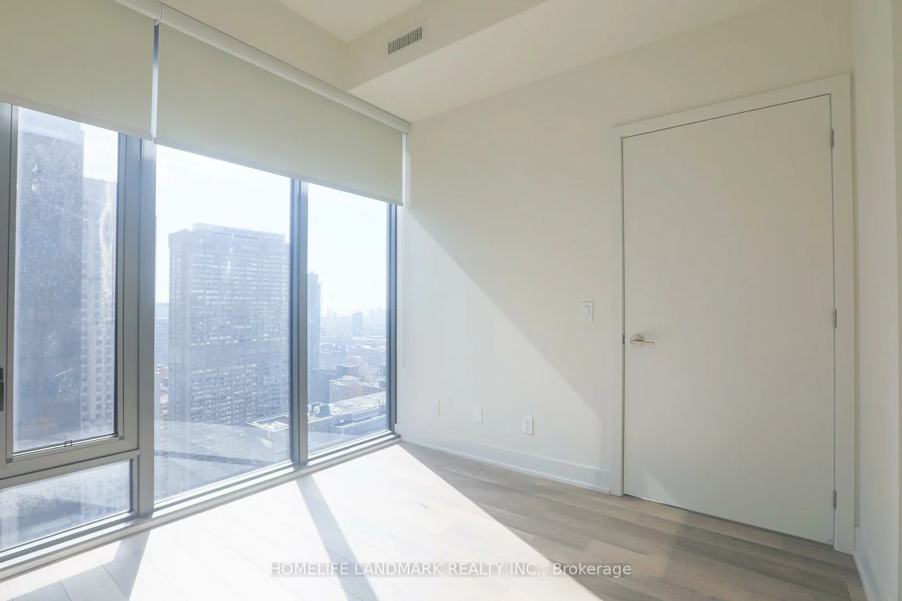 8, Cumberland, Annex, Toronto