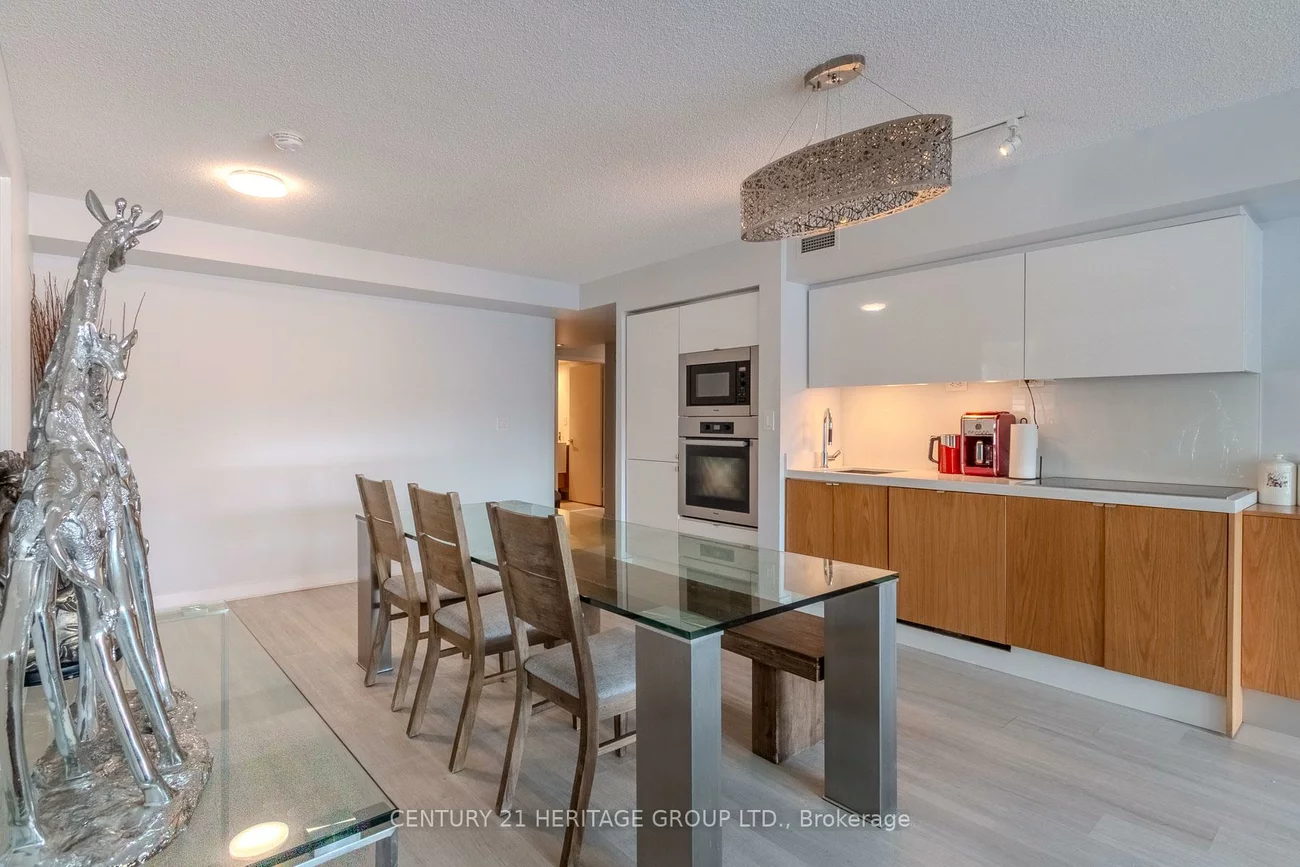 151, Dan Leckie, Waterfront Communities C1, Toronto