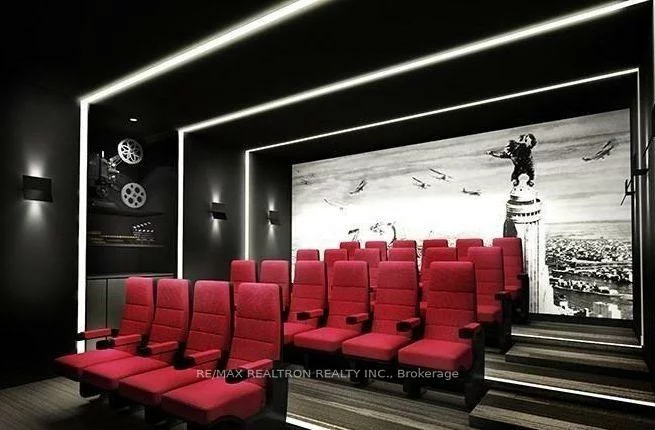 10, YORK, Waterfront Communities C1, Toronto