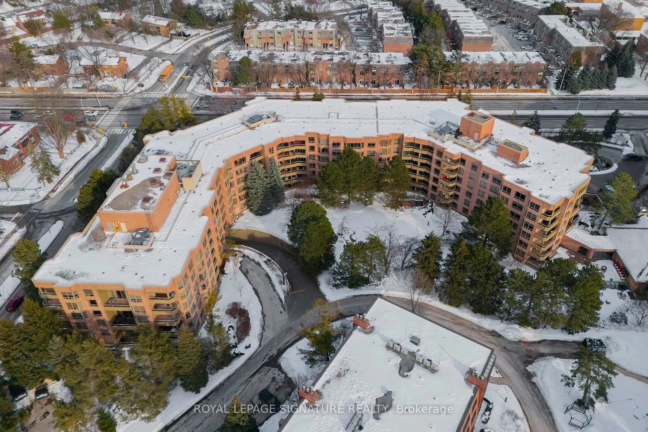 1210, Don Mills, Banbury-Don Mills, Toronto