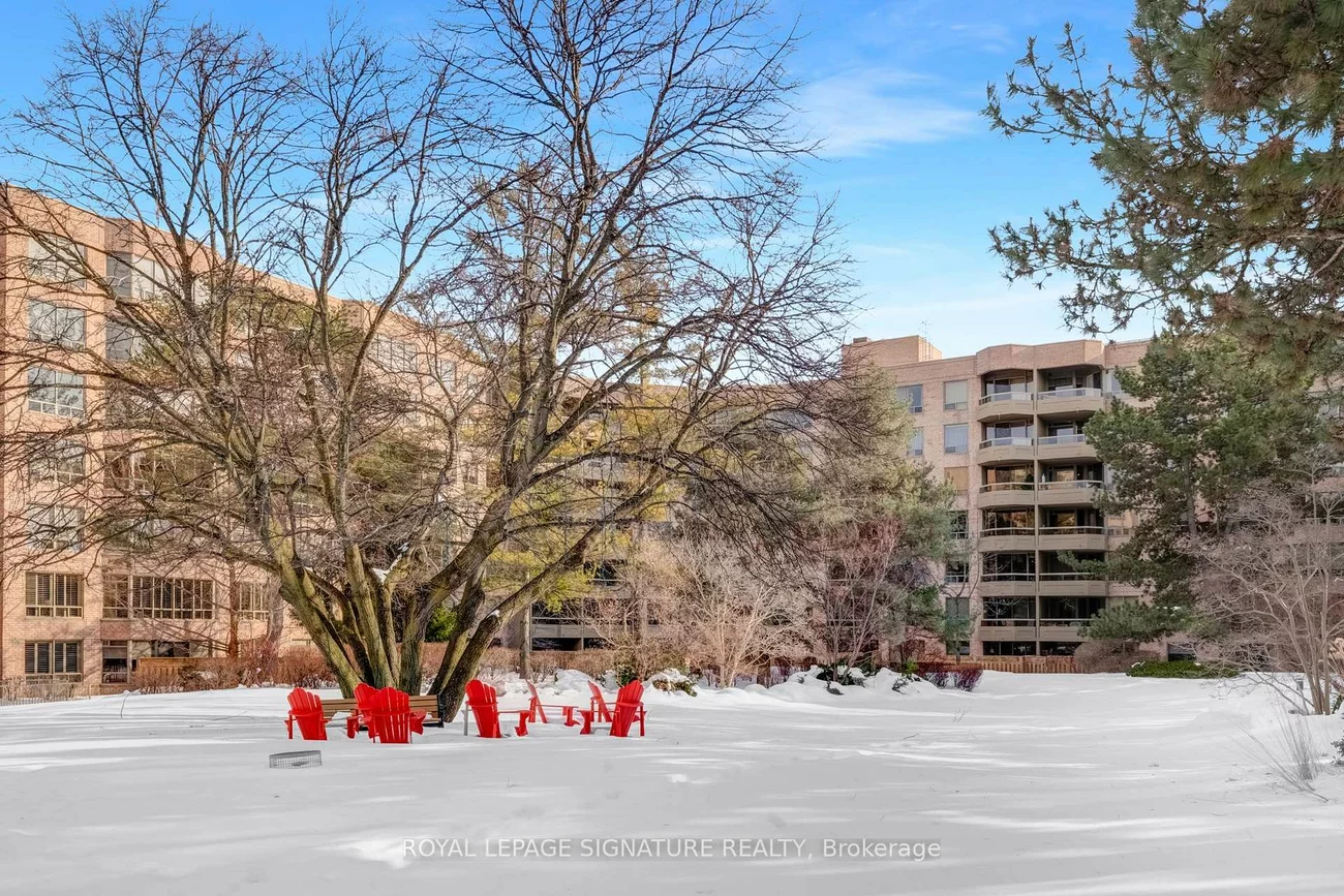 1210, Don Mills, Banbury-Don Mills, Toronto