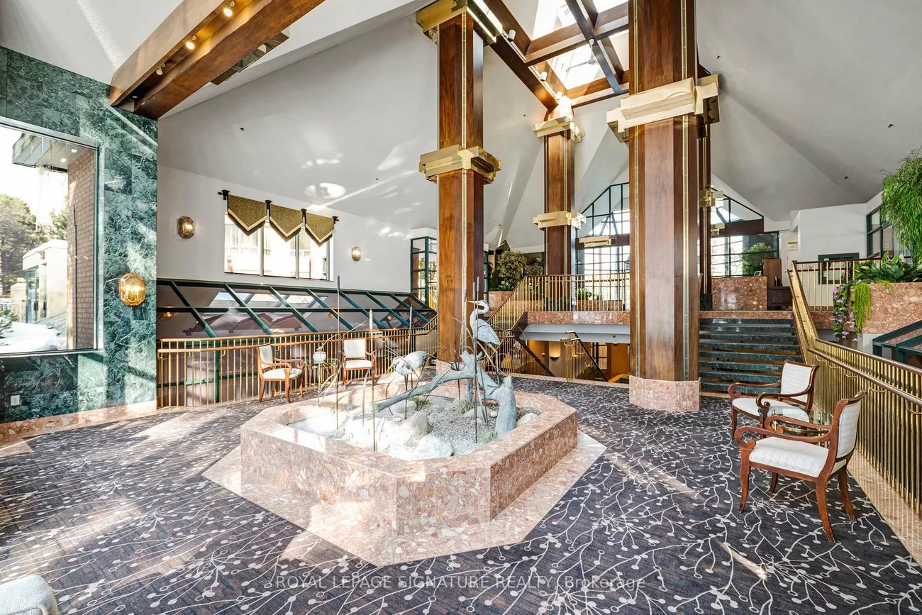 1210, Don Mills, Banbury-Don Mills, Toronto