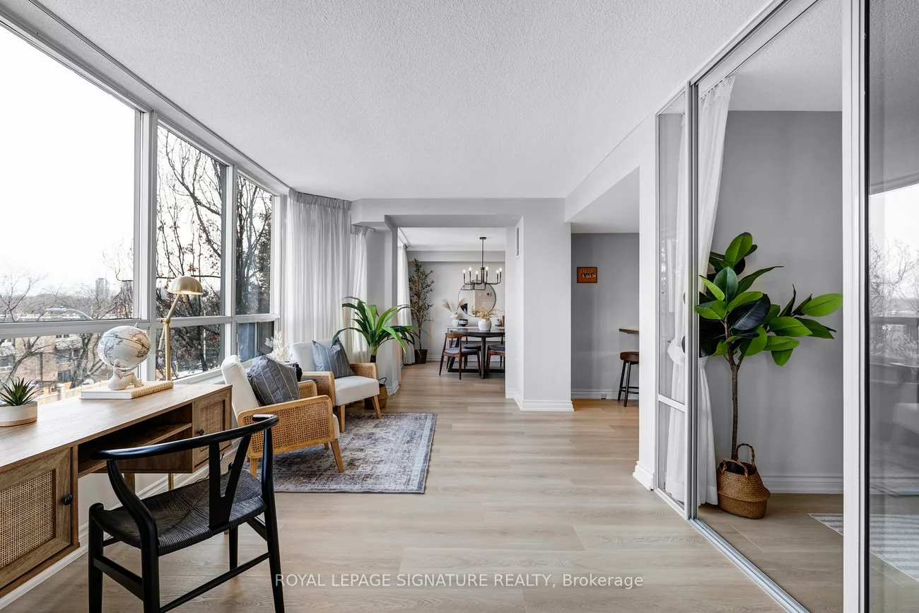 1210, Don Mills, Banbury-Don Mills, Toronto