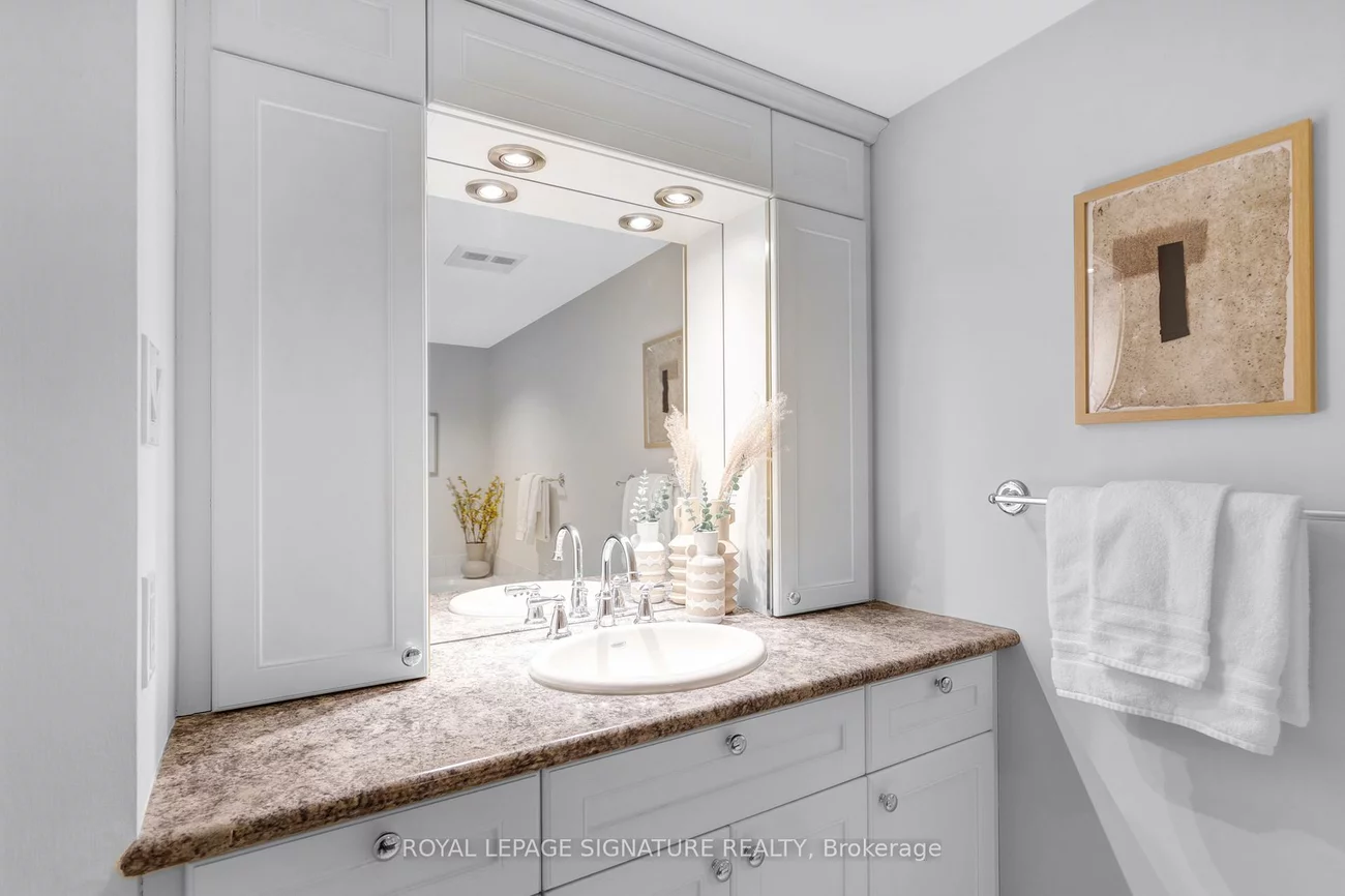 1210, Don Mills, Banbury-Don Mills, Toronto