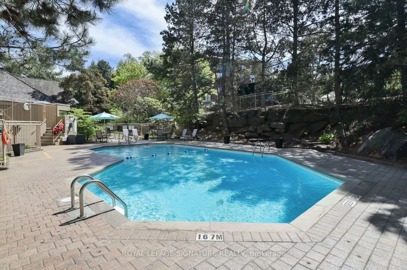 1210, Don Mills, Banbury-Don Mills, Toronto