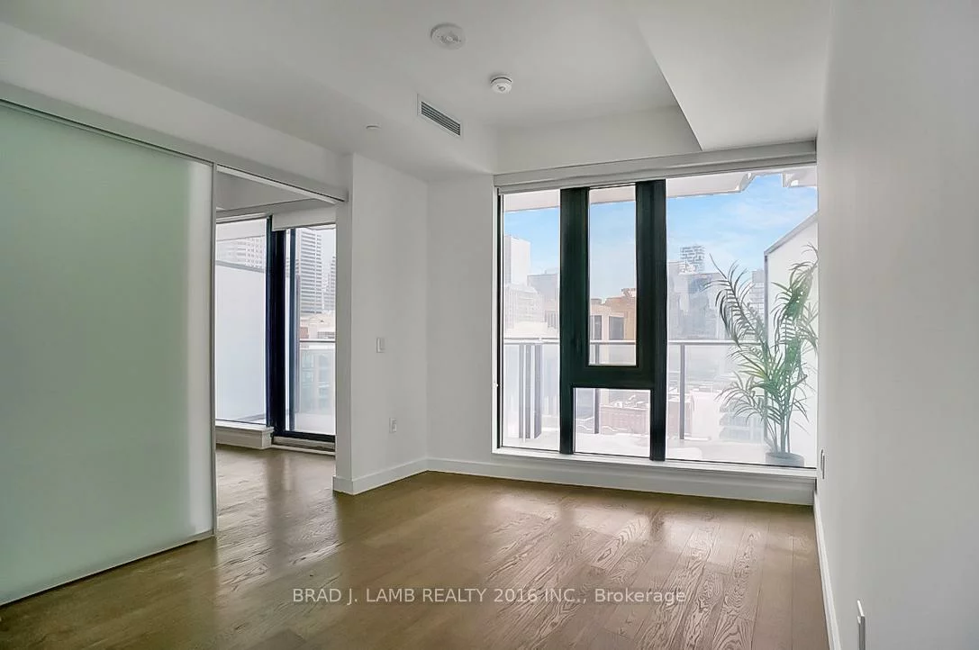 2A, Church, Waterfront Communities C8, Toronto