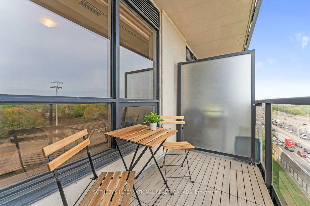 100, Harrison Garden, Willowdale East, Toronto