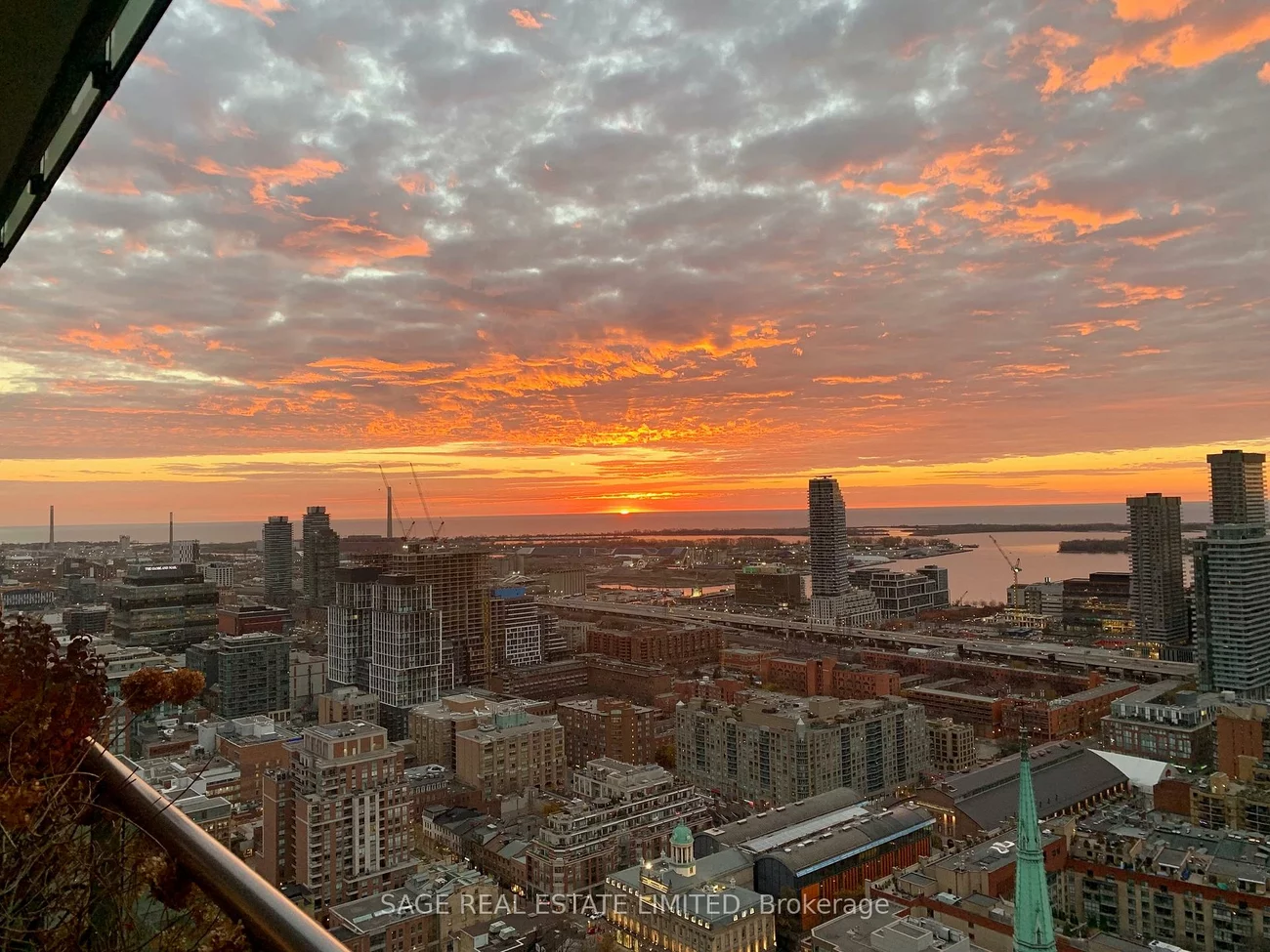 33, Lombard, Church-Yonge Corridor, Toronto