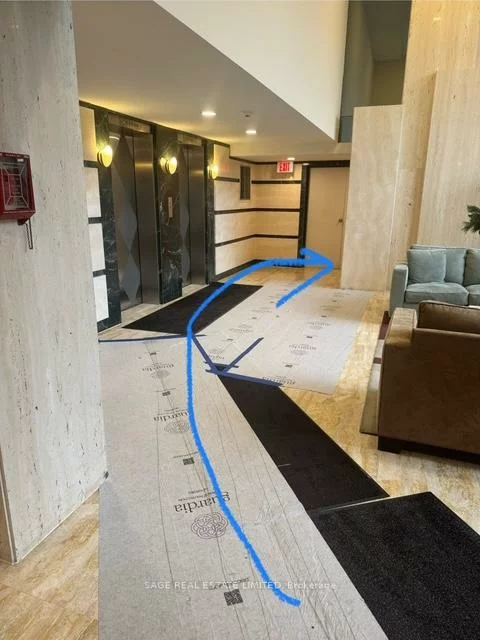 33, Lombard, Church-Yonge Corridor, Toronto