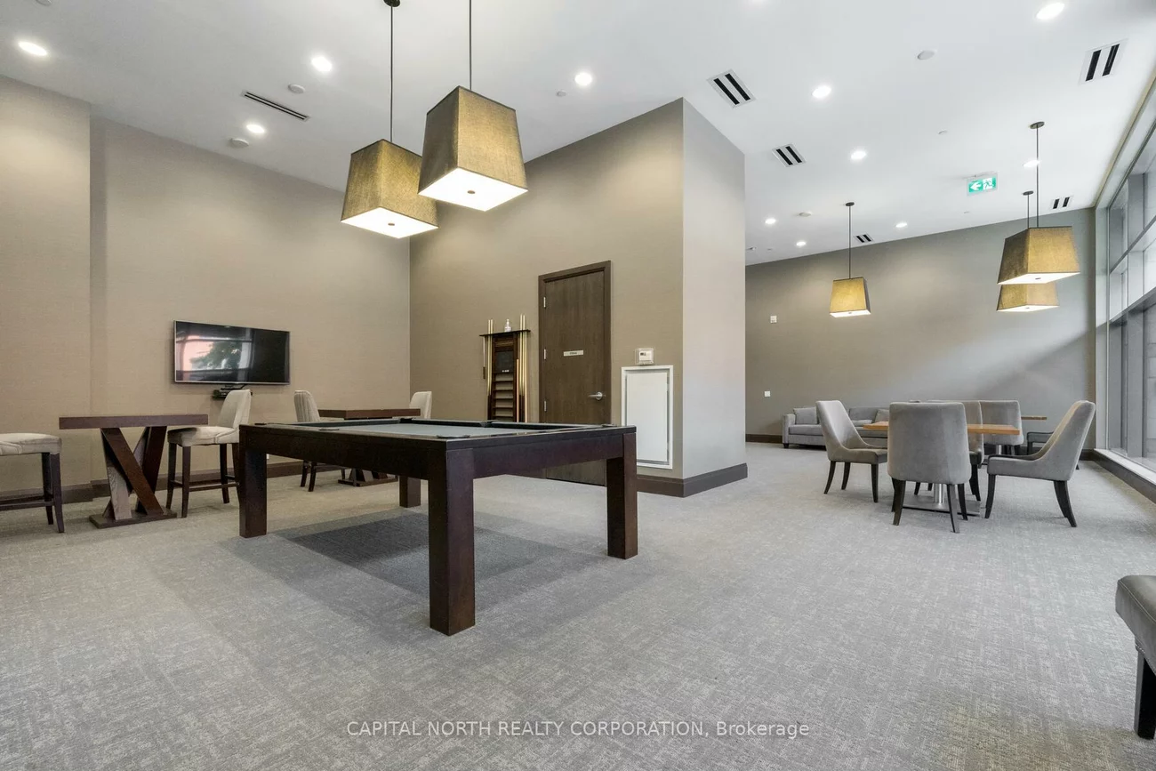 23, Glebe, Yonge-Eglinton, Toronto