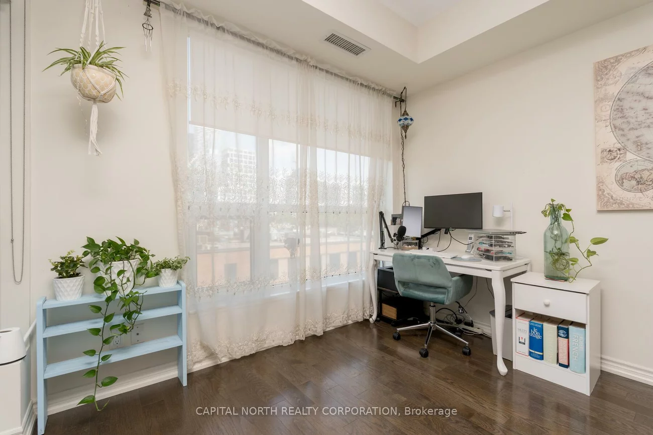 23, Glebe, Yonge-Eglinton, Toronto