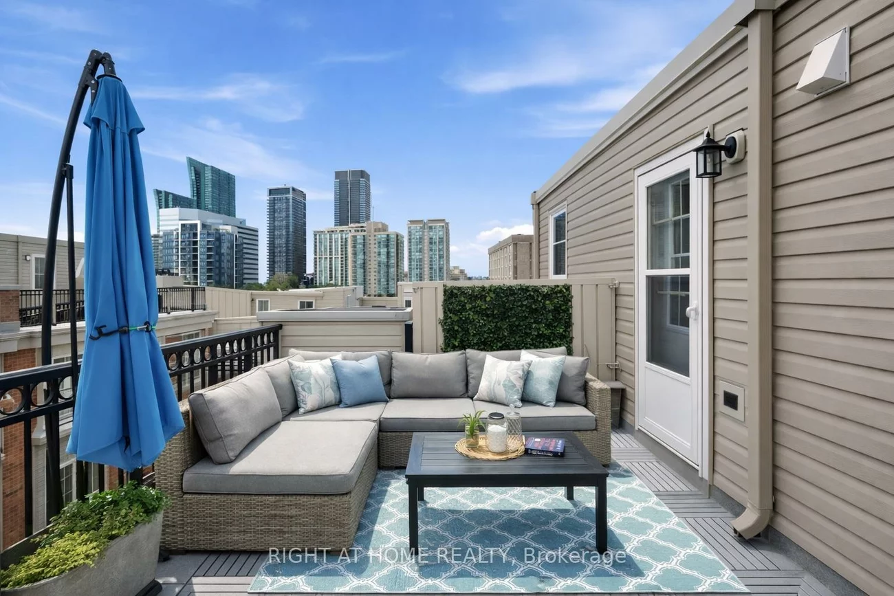 5, Everson, Willowdale East, Toronto