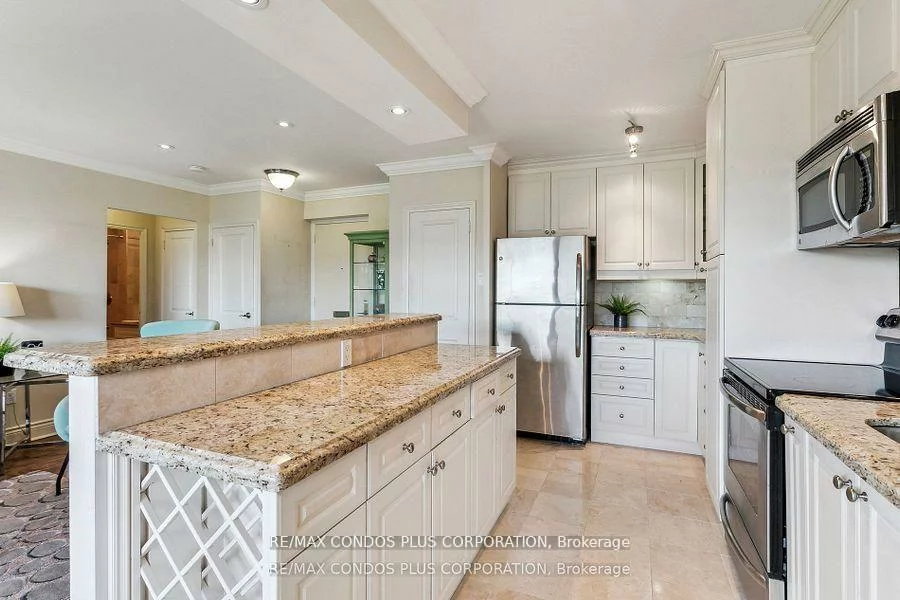 71, Jonesville, Banbury-Don Mills, Toronto