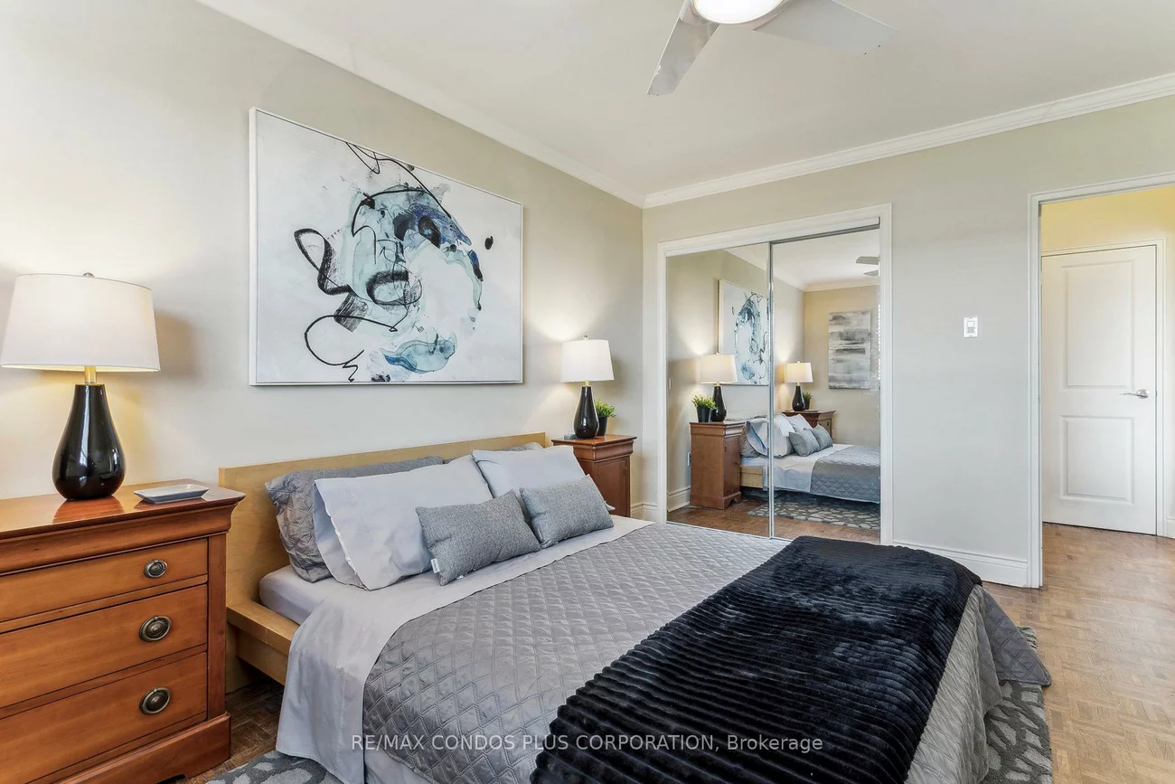 71, Jonesville, Banbury-Don Mills, Toronto