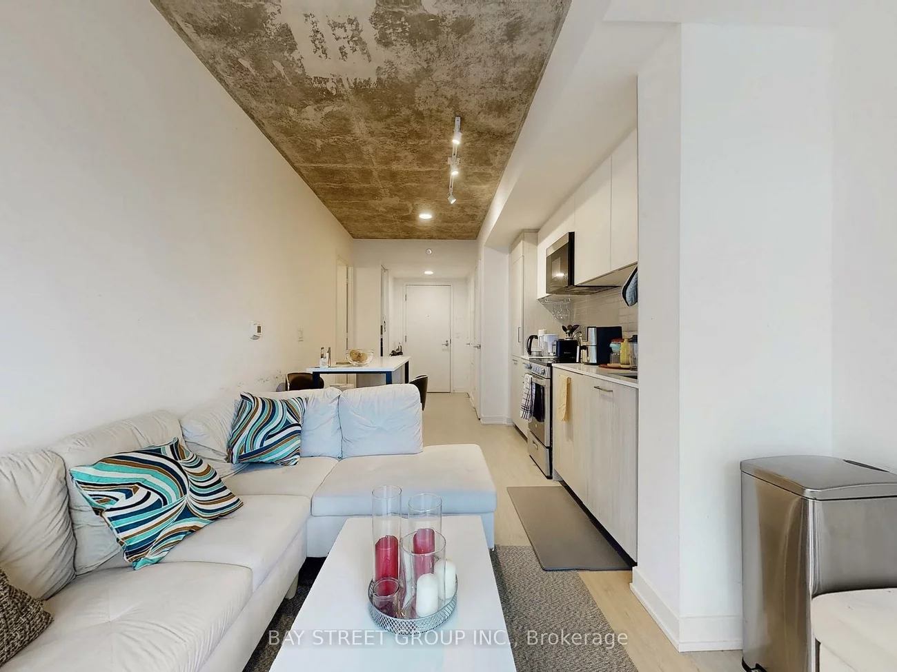 65, Mutual, Church-Yonge Corridor, Toronto