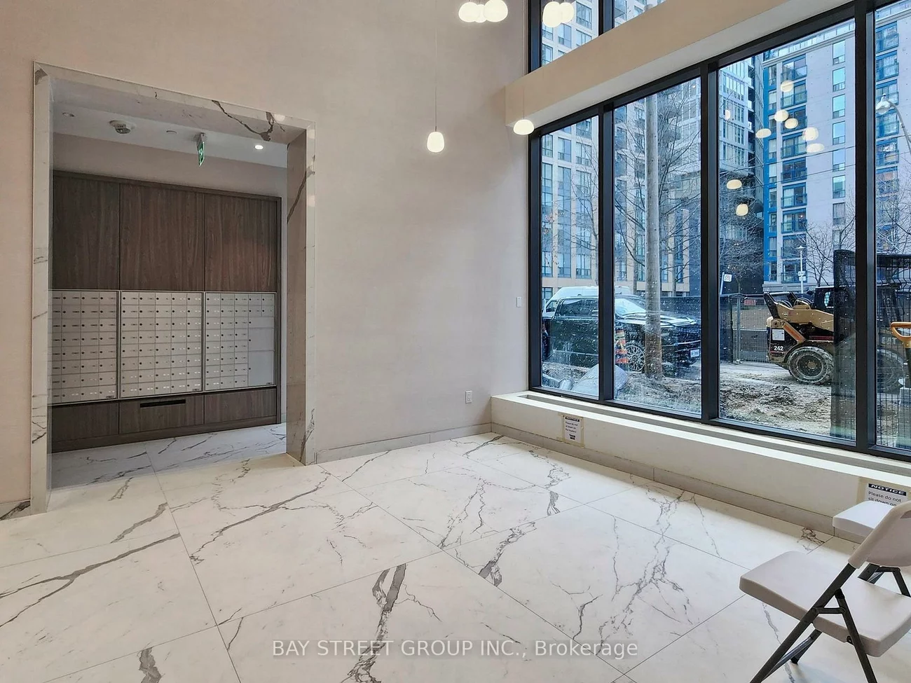 65, Mutual, Church-Yonge Corridor, Toronto