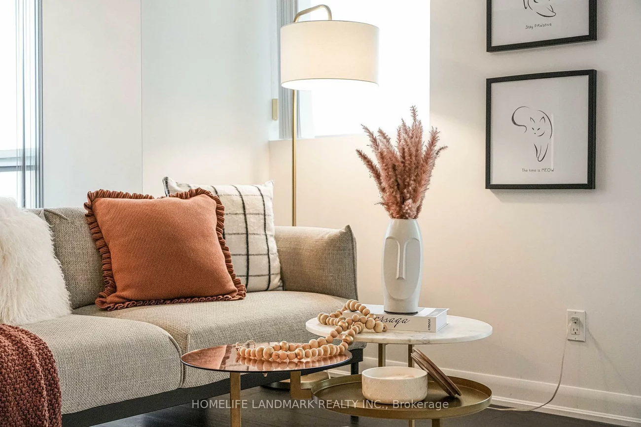 5168, Yonge, Willowdale West, Toronto