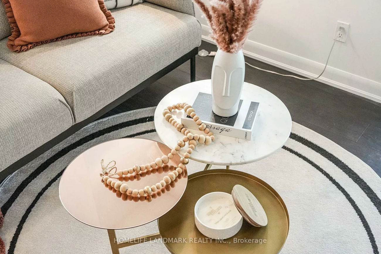 5168, Yonge, Willowdale West, Toronto