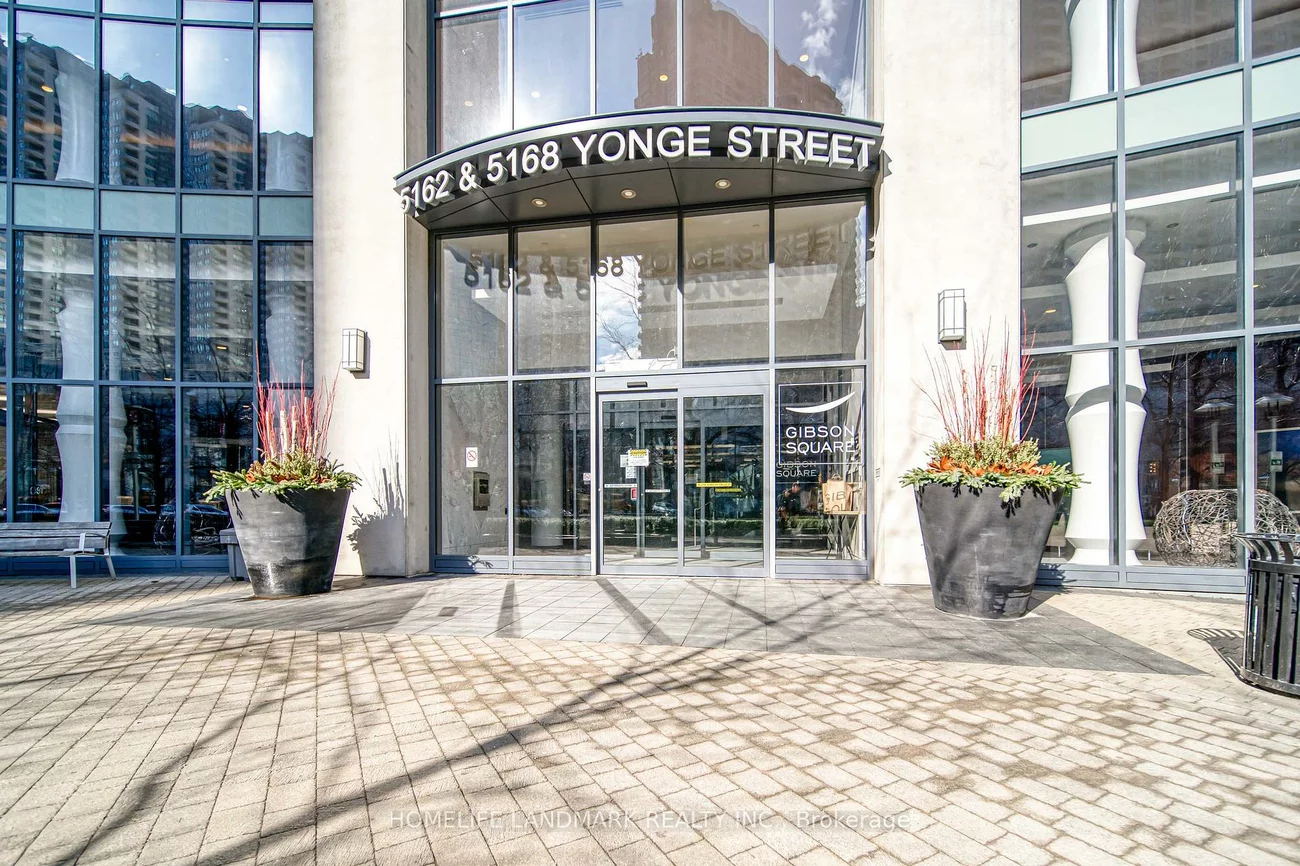 5168, Yonge, Willowdale West, Toronto