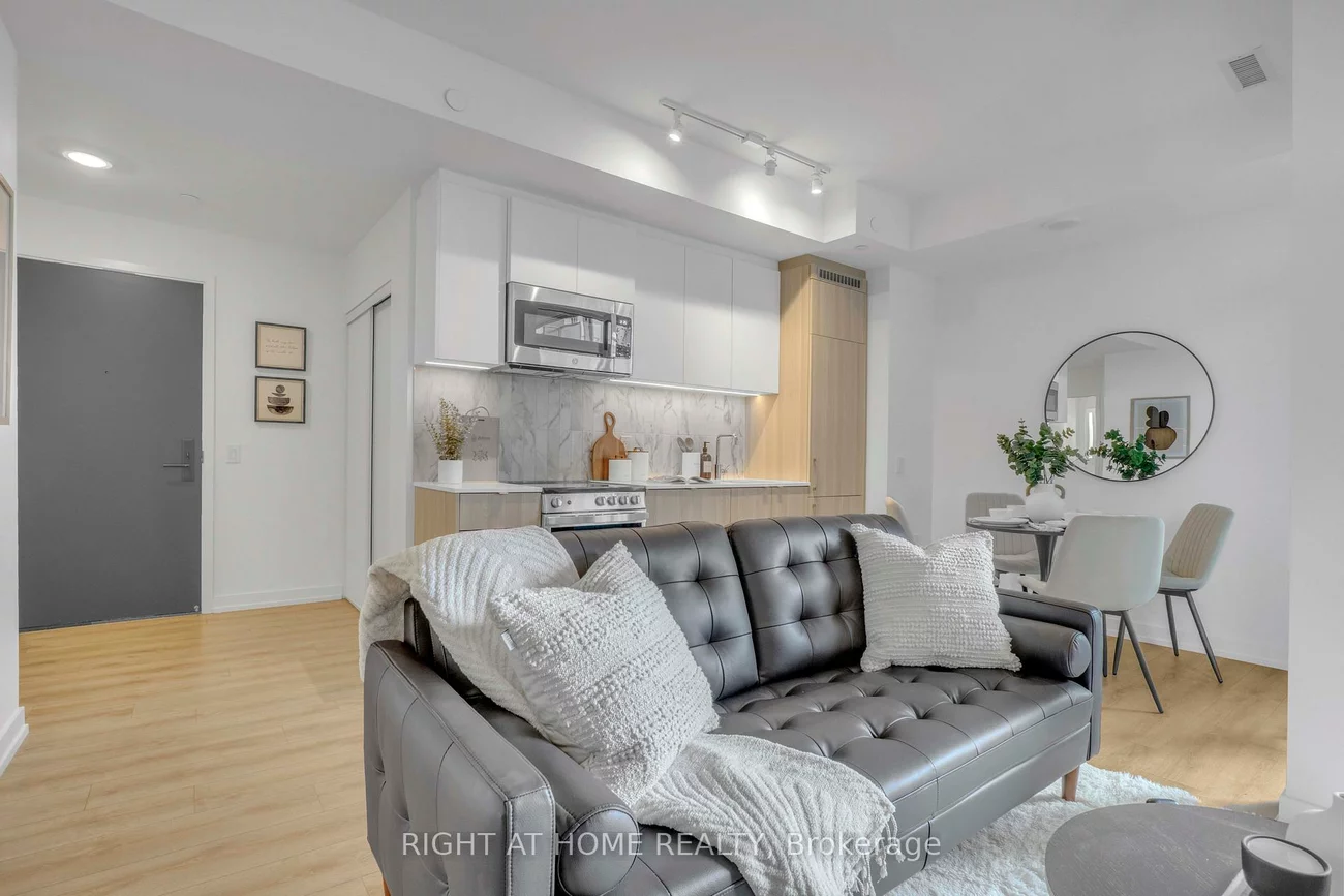 500, Dupont, Annex, Toronto