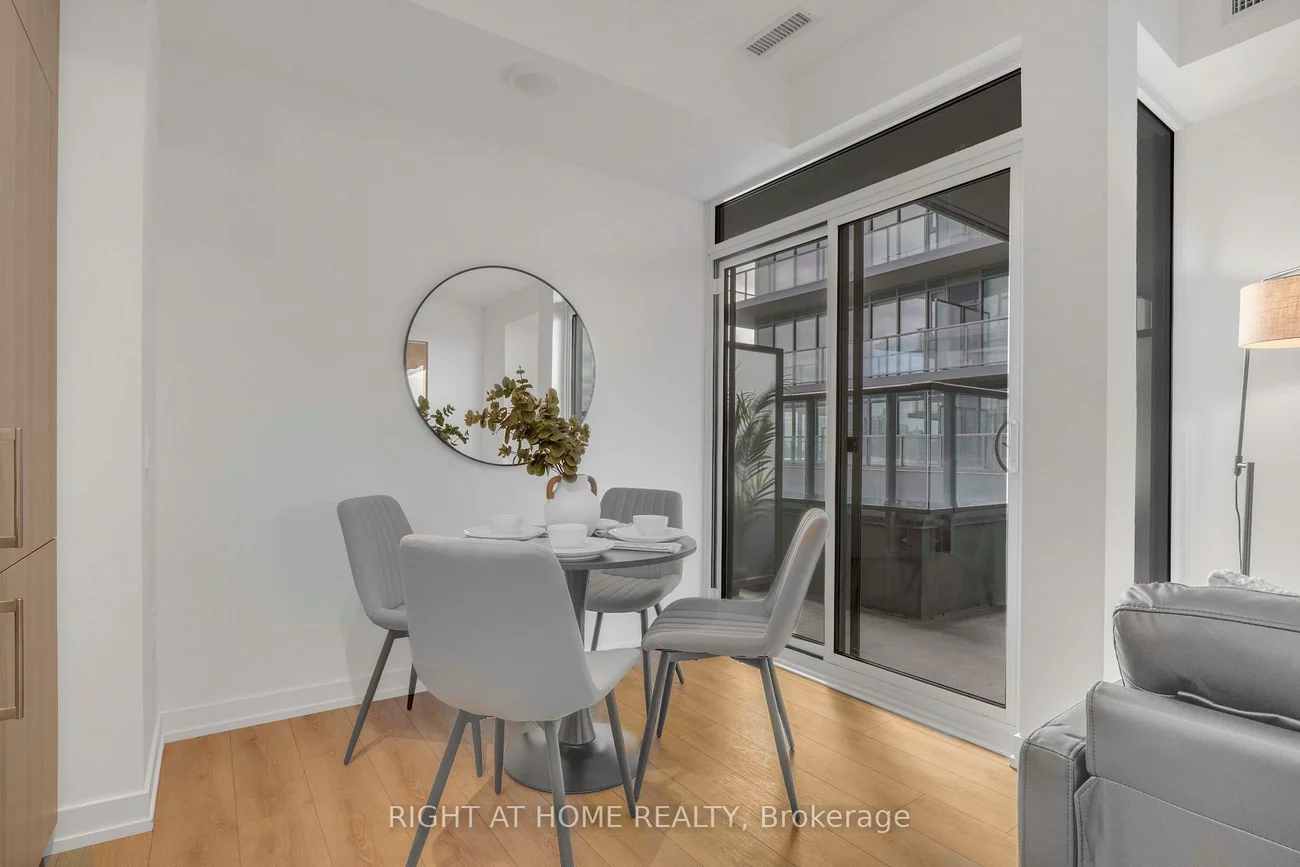 500, Dupont, Annex, Toronto