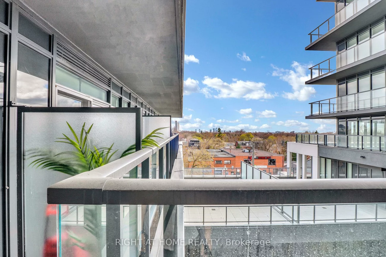 500, Dupont, Annex, Toronto