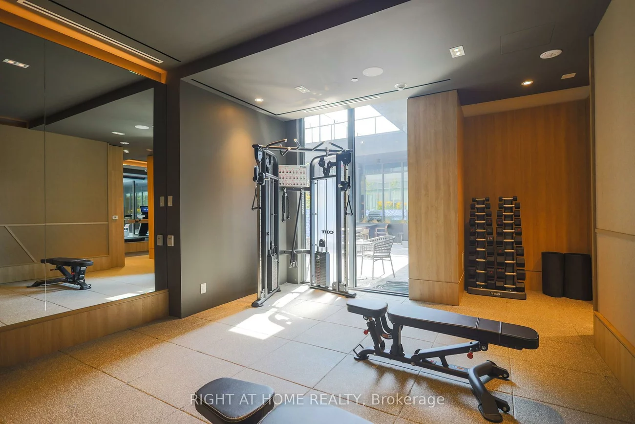 500, Dupont, Annex, Toronto