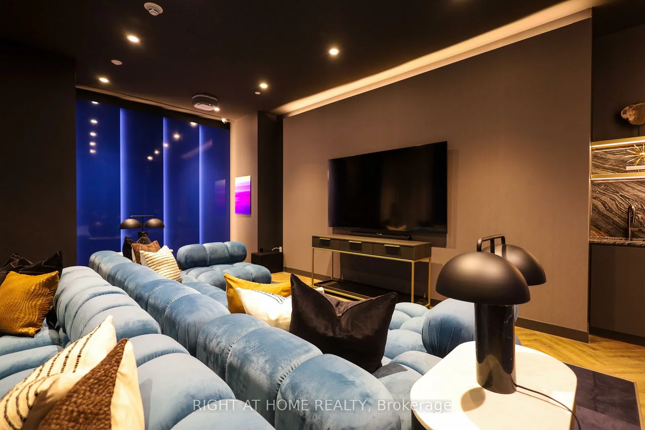 500, Dupont, Annex, Toronto