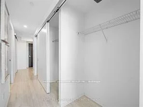 197, Yonge, Church-Yonge Corridor, Toronto