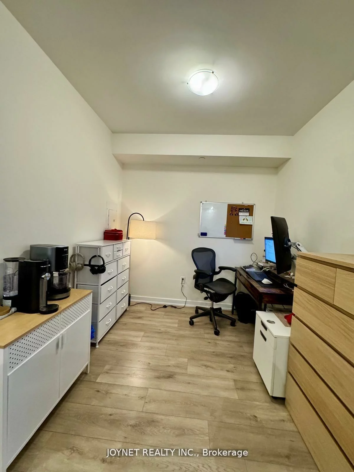 28, Freeland, Waterfront Communities C8, Toronto