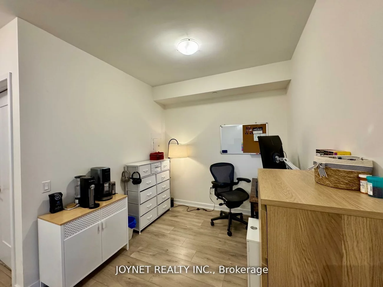 28, Freeland, Waterfront Communities C8, Toronto