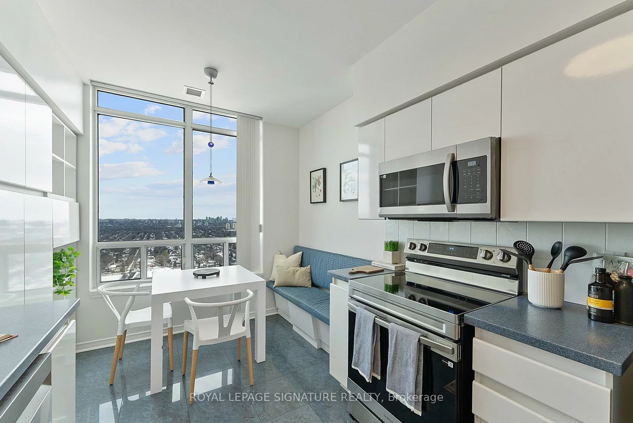 8, Hillcrest, Willowdale East, Toronto